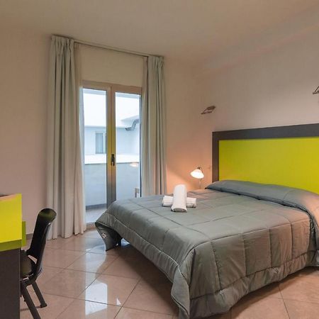 Delta Rooms Olbia Exteriör bild