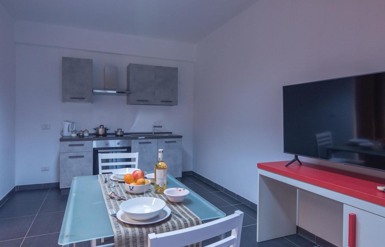 Delta Rooms Olbia Exteriör bild