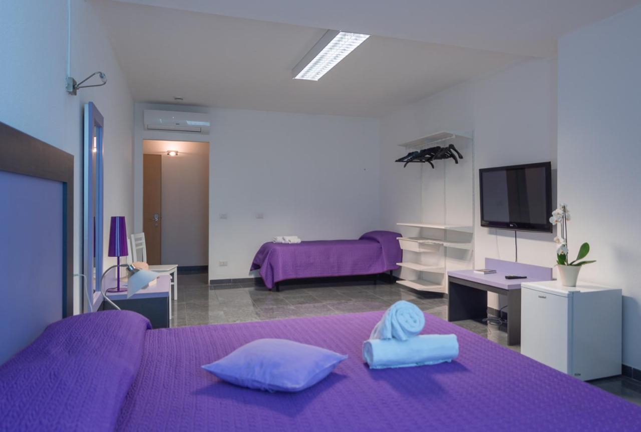 Delta Rooms Olbia Exteriör bild