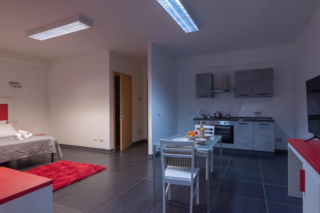 Delta Rooms Olbia Exteriör bild