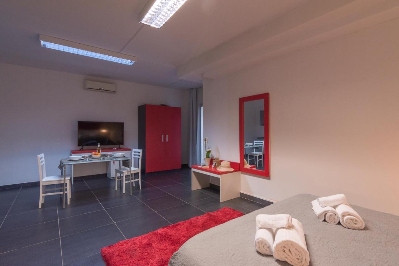 Delta Rooms Olbia Exteriör bild